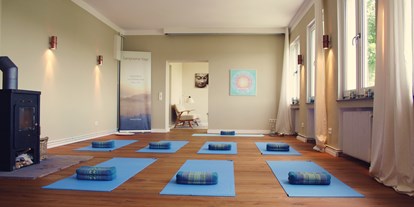 Yoga course - vorhandenes Yogazubehör: Meditationshocker - Köln, Bonn, Eifel ... - Sampoorna Yoga Wetter