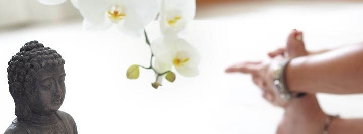 Yoga - https://scontent.xx.fbcdn.net/hphotos-frc3/t31.0-8/s720x720/10712511_679013178885374_8446981482084967850_o.jpg - Yoga Raum