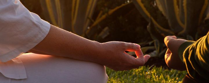 yoga - https://scontent.xx.fbcdn.net/hphotos-xpa1/t31.0-8/s720x720/52040_491858847500284_888514131_o.jpg - Yoga und mehr. . .