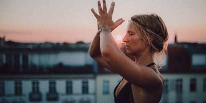 Yogakurs - Potsdam - Anika Haseloff / Lahari Yoga
