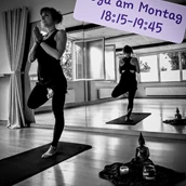 yoga - Namaste - Anne Lorenz @Bewegungsraum
