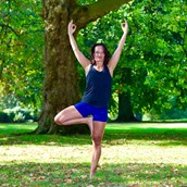 Yoga - Kirsten Zenker - Yoga Lehrerin im Ruhrgebiet - Kirsten Zenker - farbenfroh yoga