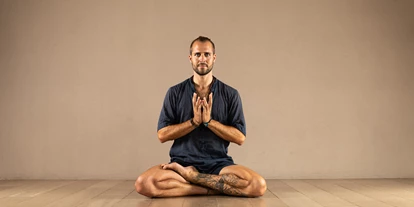 Yoga course - Online-Yogakurse - Bern-Stadt - Lars Ekm Yoga