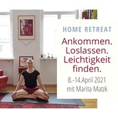 Yoga - HOME RETREAT: Ankommen. Loslassen. Leichtigkeit finden.