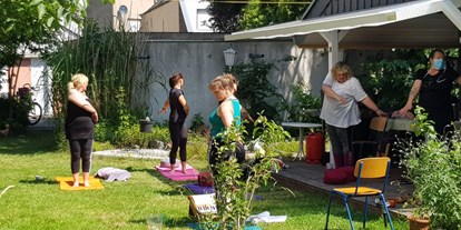 Yoga course - vorhandenes Yogazubehör: Decken - Sauerland - Yogazauber Lünen