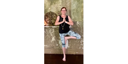 Yogakurs - Art der Yogakurse: Probestunde möglich - Maintal Dörnigheim - Namaste - ich freue mich auf Dich 🙏🏼🧘‍♀️🤩 -  YuttaYoga Anusara Elements Yoga, Pränatal Yoga