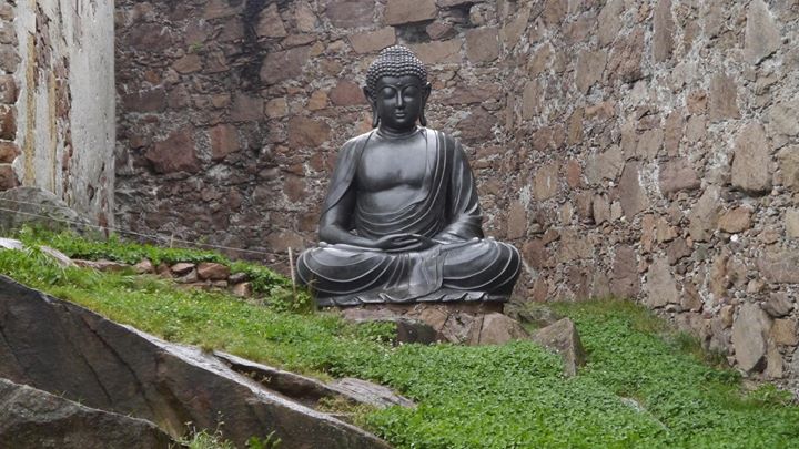 yoga - https://scontent.xx.fbcdn.net/hphotos-xpt1/t31.0-8/s720x720/11270368_1600144536930605_2448415284291909413_o.jpg - Yogastudio Giengen