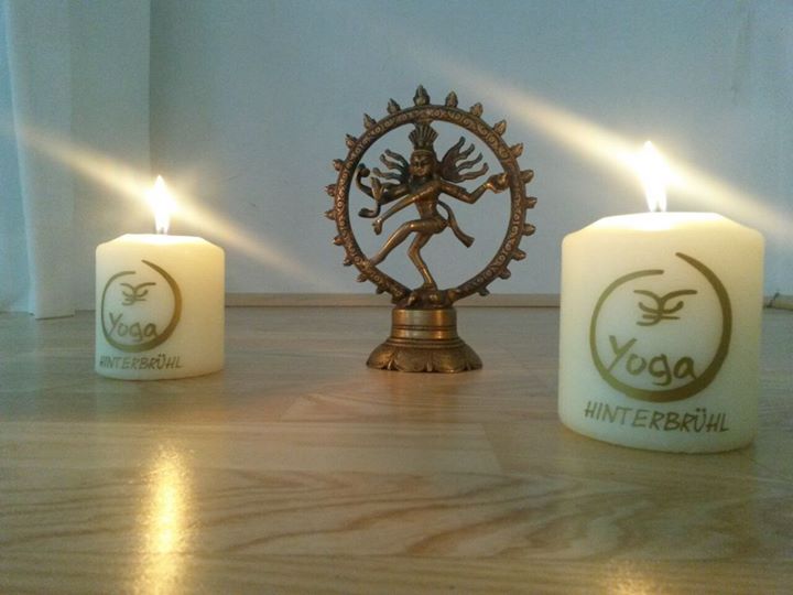 yoga - https://scontent.xx.fbcdn.net/hphotos-xtp1/t31.0-0/p180x540/11235352_374860492711377_420616053109006690_o.jpg - Yoga in Hinterbrühl - Michaela Heidinger