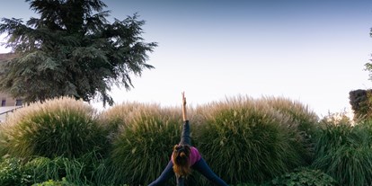 Yoga course - Kurse für bestimmte Zielgruppen: Momentan keine speziellen Angebote - Berlin-Stadt Kreuzberg - Online: Hatha Flow for all bodies