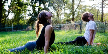 Yoga course - Kurse für bestimmte Zielgruppen: Kurse für Schwangere (Pränatal) - Alfter - Vinyasa Yoga - Ma Loka Yoga