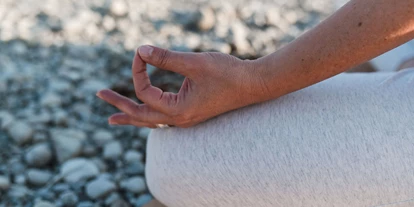 Yogakurs - Art der Yogakurse: Offene Kurse (Einstieg jederzeit möglich) - Immenstaad am Bodensee - Shakti-Mond
