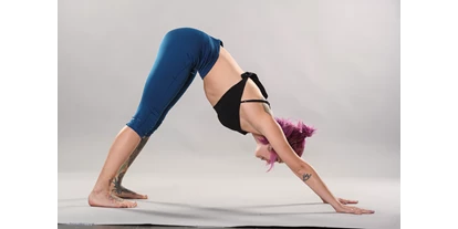 Yogakurs - vorhandenes Yogazubehör: Decken - Höchberg - Hatha Yoga