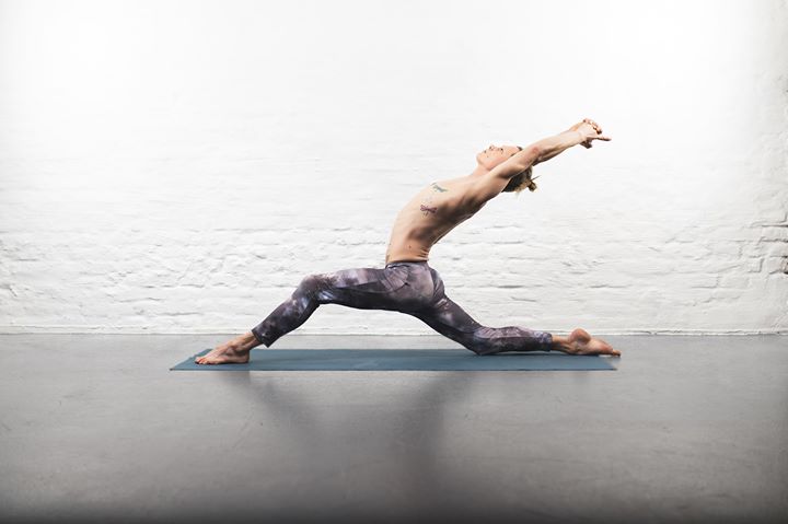 Yogakurs - Wien-Stadt Alsergrund - https://scontent.xx.fbcdn.net/hphotos-xpt1/t31.0-8/s720x720/12646854_220935218246611_3346407128984792528_o.jpg - Body Aware Yoga