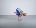 Yoga: https://scontent.xx.fbcdn.net/hphotos-xlp1/t31.0-0/p480x480/12304266_999859716740151_5374114422407753046_o.jpg - Happy Glow Yoga