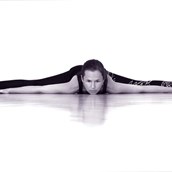 Yogakurs - https://scontent.xx.fbcdn.net/hphotos-xfa1/t31.0-0/p480x480/335518_290132787758340_1597585106_o.jpg - Hatha Yoga Mandapa
