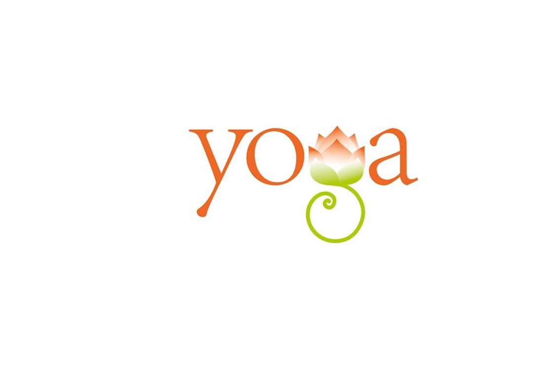 Yoga: https://scontent.xx.fbcdn.net/hphotos-xfa1/t31.0-8/s720x720/820931_158143854335847_1343938181_o.jpg - Yoga Lotos