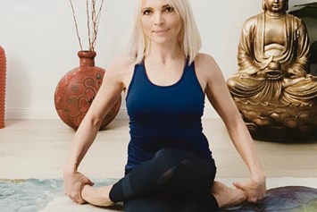 Yoga: Power Yoga Vinyasa, Pilates, Yoga Therapie, Classic Yoga