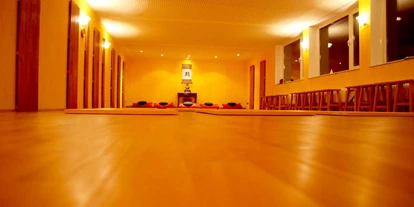 Yoga course - Kurssprache: Deutsch - Dortmund Hörde - Qigong, Taiji, Yoga-Studio - Tao Institut - Dortmund Brackel