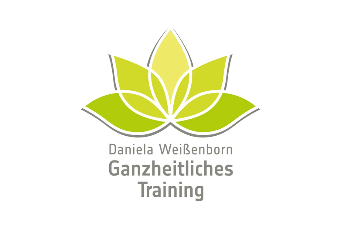 Yoga: Logo Ganzheitliches Training Daniela Weißenborn - Ganzheitliches Training Daniela Weißenborn