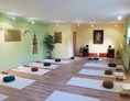 Yoga: Praxis für Podologie, Ayurveda und Yoga