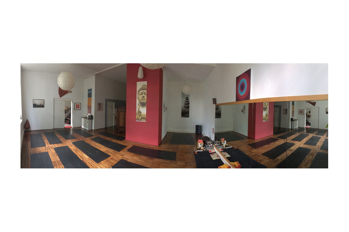 Yoga: Kursraum - Yoga und Pilates in der Galerie Stuttgart