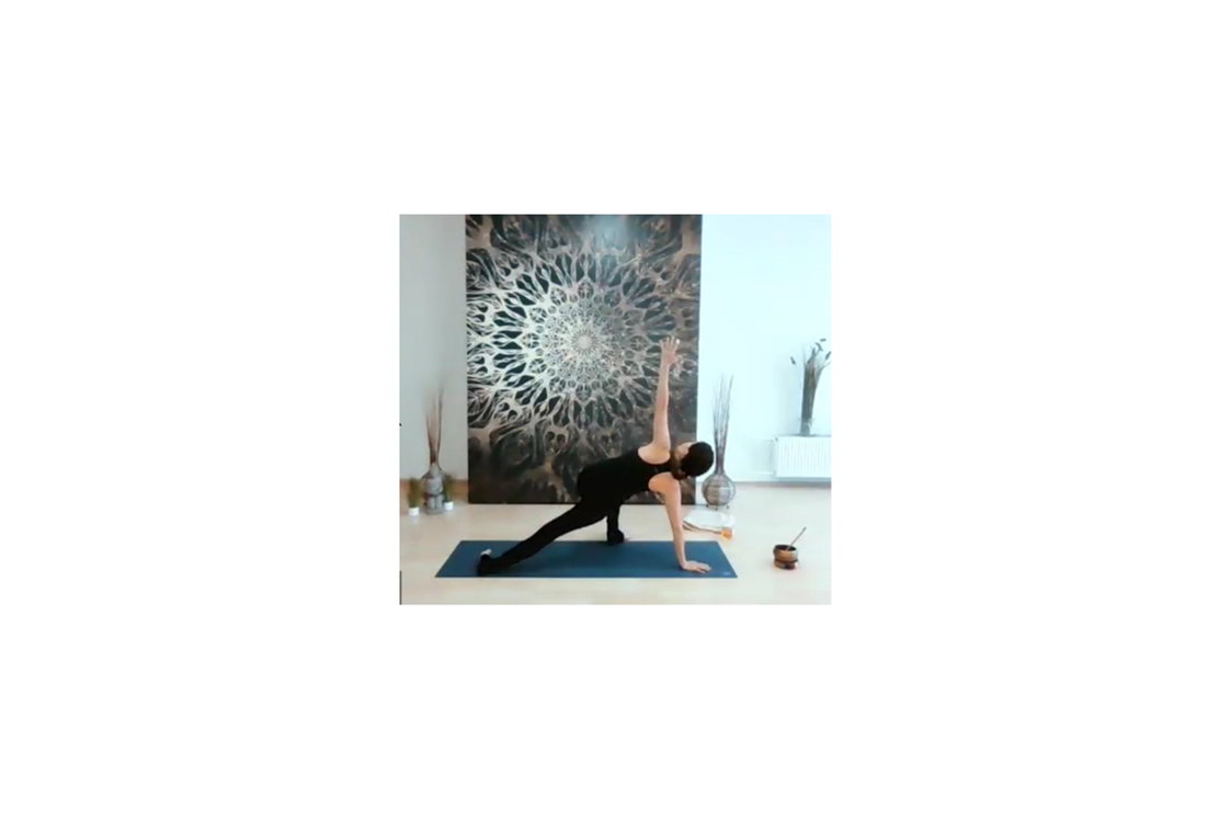 Yoga: Monika  - Studio La Femme