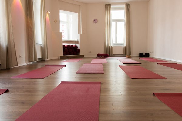 Yoga In Leverkusen Yogalehrer Sunny Mind Yoga
