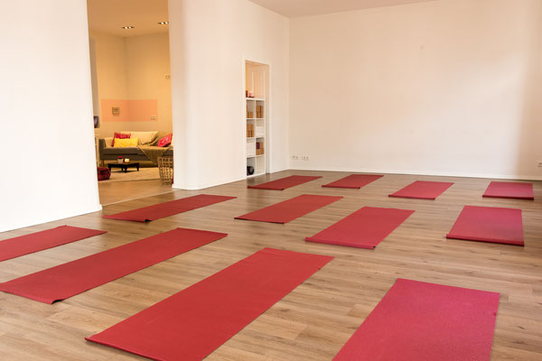 Yoga In Leverkusen Yogalehrer Sunny Mind Yoga