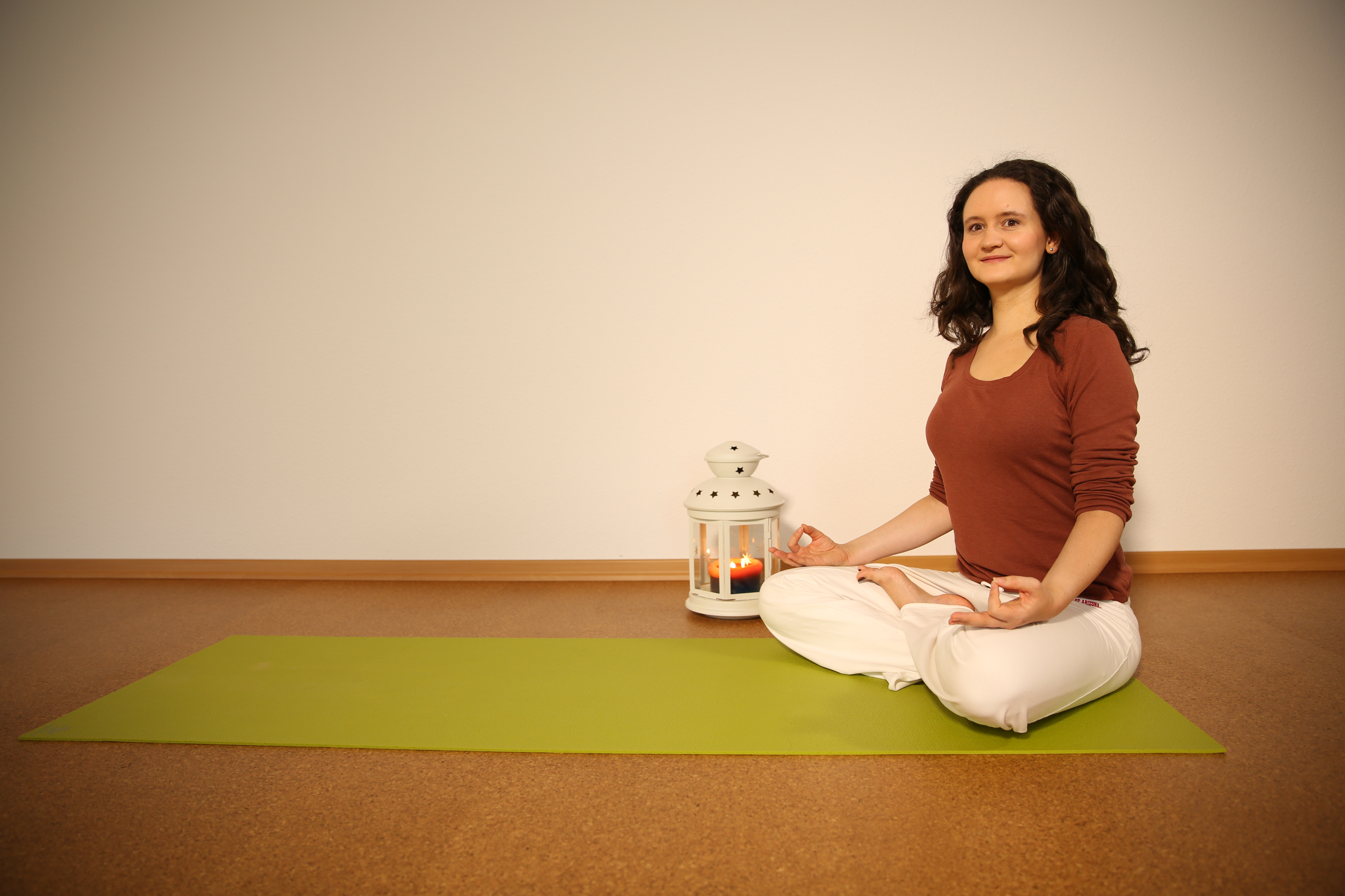 Yogakurs - Kurse mit Förderung durch Krankenkassen - Sachsen - Yoga Leipzig Yoga In Harmony Yoga für Anfänger, Rücken-Yoga Yoga für Schwangere Yoga in der Schwangerschaft Yoga sanft Yoga fordernd Yin Yoga - Yoga In Harmony