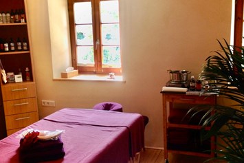 Yoga: Ayurveda Massage Lounge - Raum des Herzens - Entspannung, Gesundheit, Meditation mit Yoga & Ayurveda