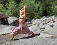 Yoga: Kriegerin des Lichts - Yogaschule Gabriele Hiller