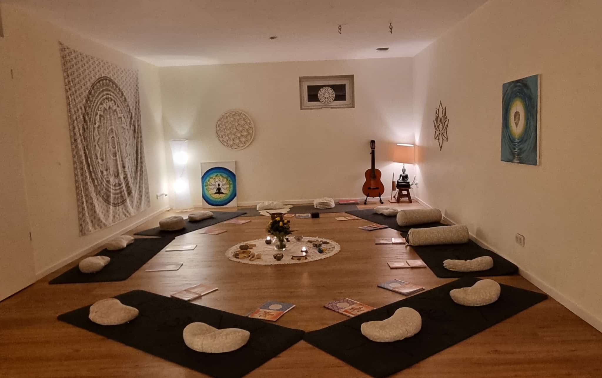 Yoga: Kundalini Yoga, Breathwalk und Mantras in Dormagen