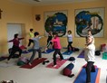 Yoga: Yogakurs in Niederstedem - Karuna Yoga