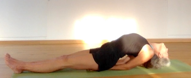 Yogakurs - Rankweil - Fisch, matsyasana - Yoga Petra Himmel