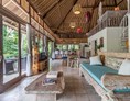 Yoga Retreat: Das Wohnzimmer in der Villa. - Yoga Retreat Bali 2023