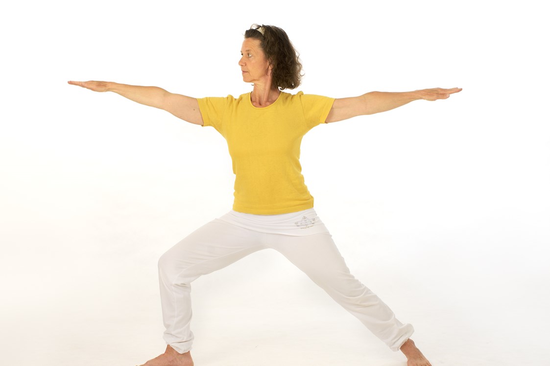 Yoga: Yoga für dein inneres und äußeres Gleichgewicht - Yoga für Schwangere, Mama Baby Yoga