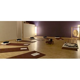 Yoga: Unser Yogaraum - Kundalini Yoga in Bergisch Gladbach mit James