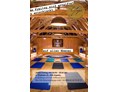 Yoga: Genieße eine Auszeit an diesem besonderem Kraftort. - Yoga im Schloss Thalheim 