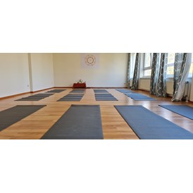 Yoga: Yogastudio - Fit & relaxed - Präventionskurs für fortg.Anfänger/Wiedereinsteiger