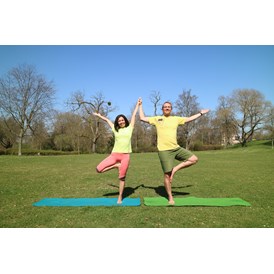 Yoga: Yogakurs auf dem Schlossgarten in Mannheim - Here and Now Yoga in Mannheim