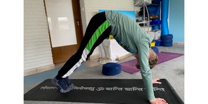 Yogakurs - Kurse mit Förderung durch Krankenkassen - große Kinder - Yoga - Beate Haripriya Göke