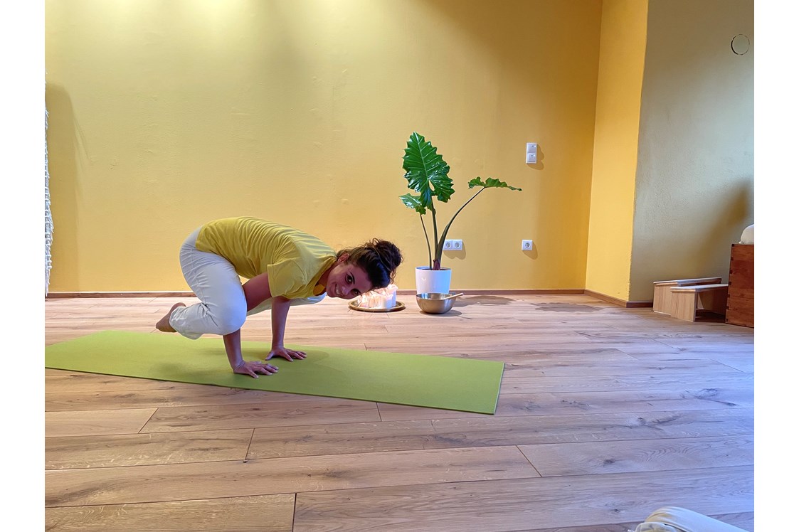 Yoga: Myriam (Yogalehrerin) - Hatha YIN Yogakurs (8x90 Min.)