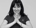 Yoga: Claudia Debüser - Qi-Life Yoga