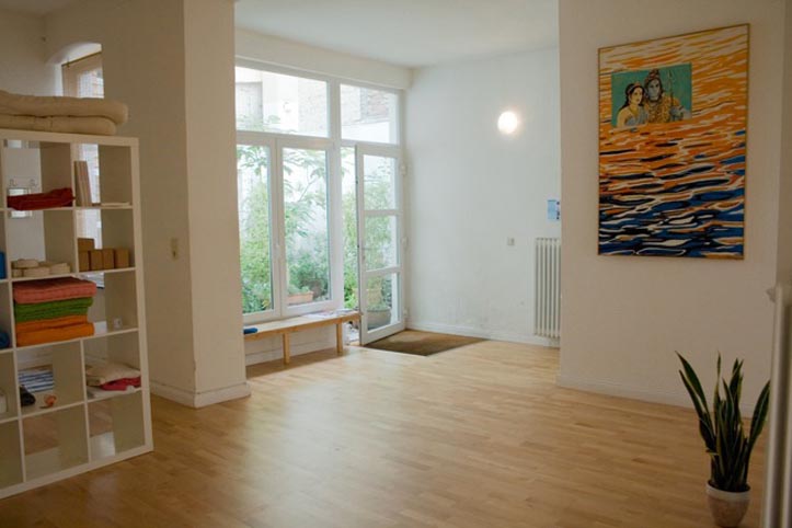 Clase de yoga - Kurssprache: Deutsch - Norte de Rhine-Westphalia - y  o  g  a   1  a . Ingrid Schulte Kellinghaus