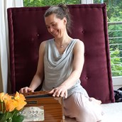 Yogakurs - Claudia Ringgenburger / Yoga & Meditation 
