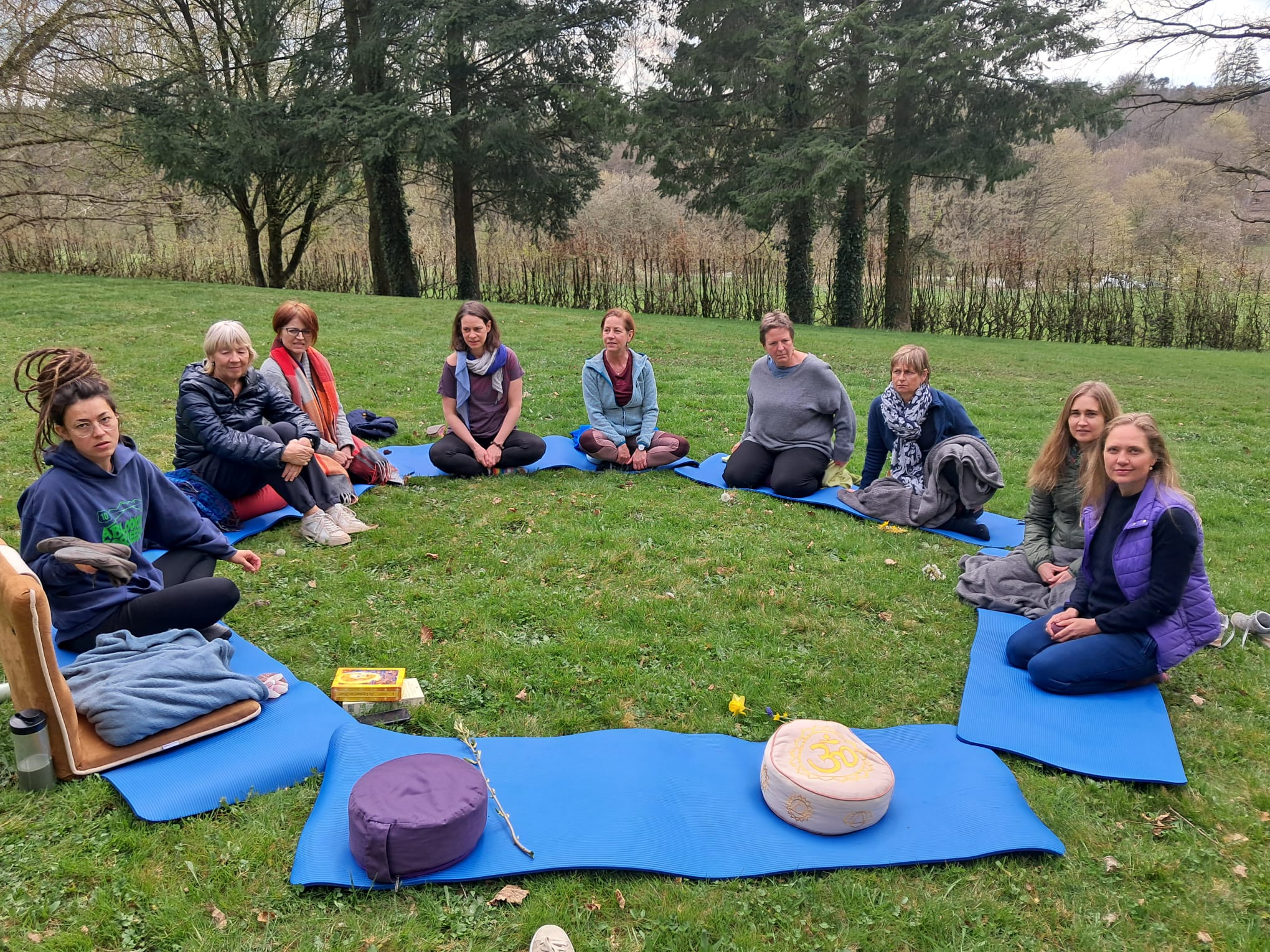 Yogalehrer Ausbildung: EINE REISE DURCH DIE 7 CHAKREN - FORTBILDUNG ZUR HEILYOGA LEHRER/IN