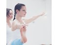 Yoga: Hatha Yoga in der Tradition des Kundalini Yoga Kornwestheim mit Christine Fischer 