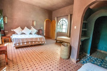 Yogaevent: Schlafzimmer in der Villa - 'Love yourself' Frauenyogaretreat in Marokko