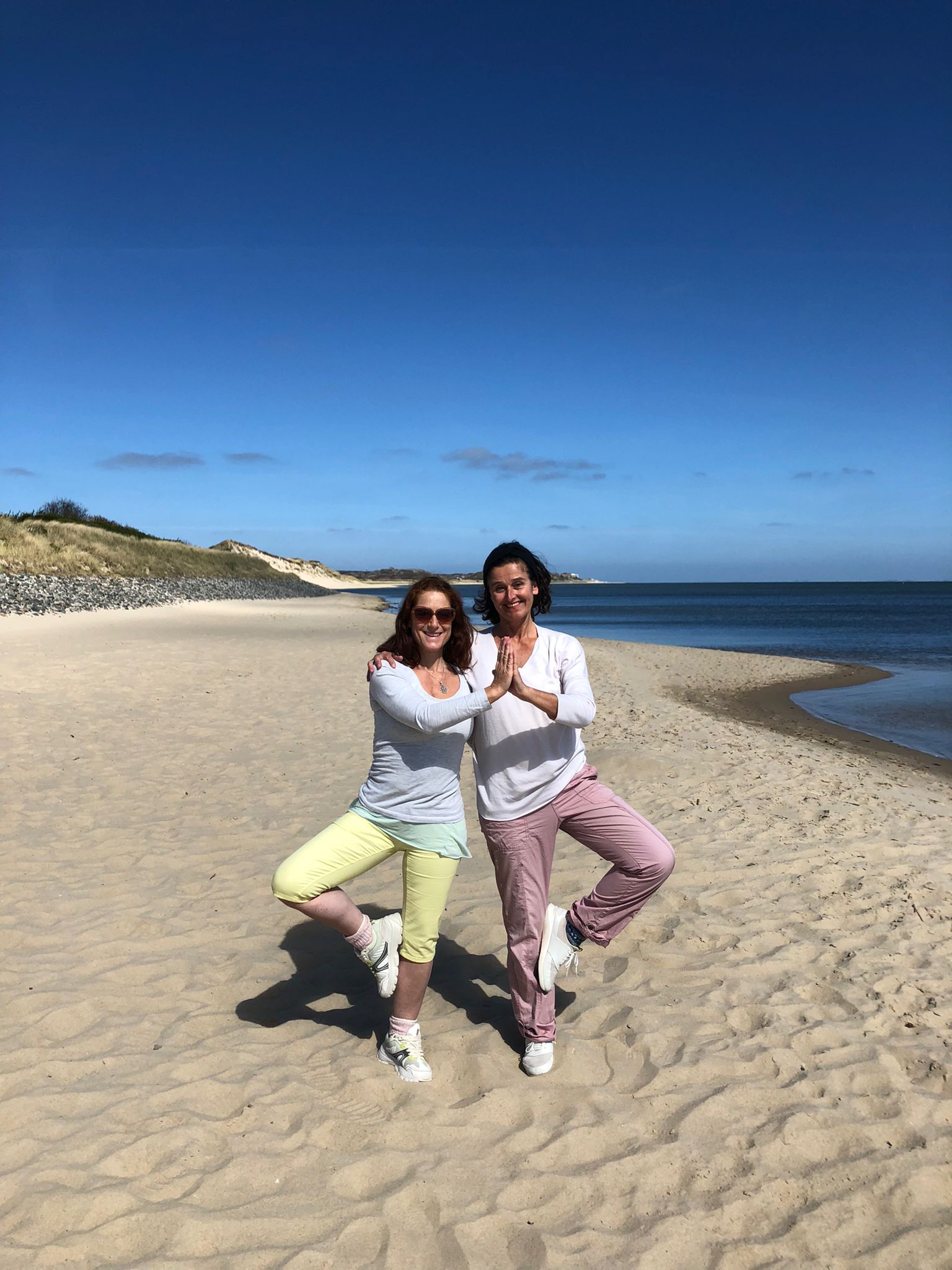 Yogaevent: Wir freuen uns auf Dich!

NAMASTE

Christine & Simin

mehr über uns erfährst Du auf:

www.yoga-trikuti.de
oder 
www.shakti-yoga-mettmann.de - 8 Tage Soul Time an der Nordsee - mit Yoga und Wandern im Herbst