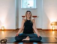 Yoga: Yoga Stefanie Auer - Yoga in Holzhausen